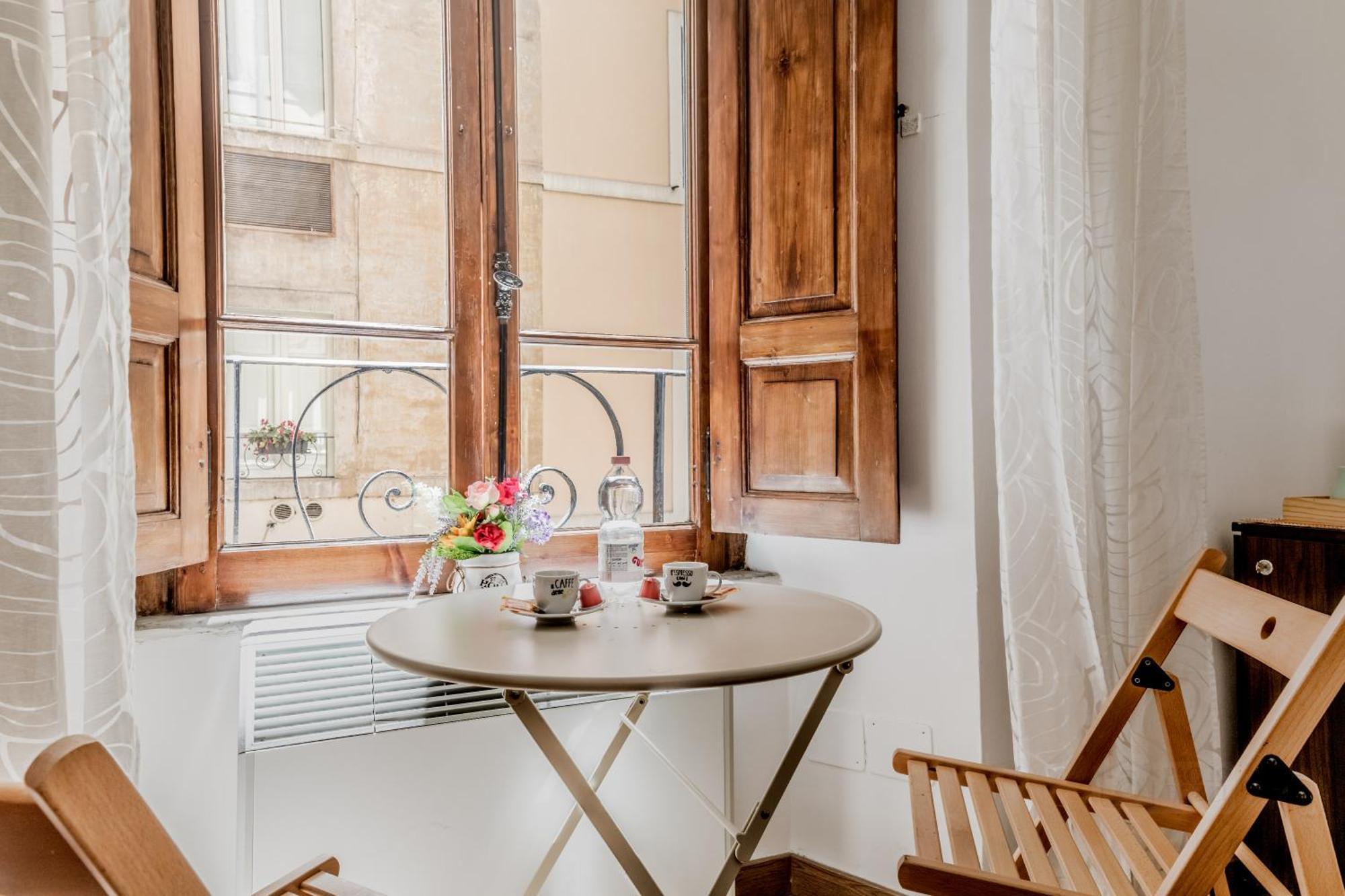 Ariana Luxury Guest House Рим Екстериор снимка
