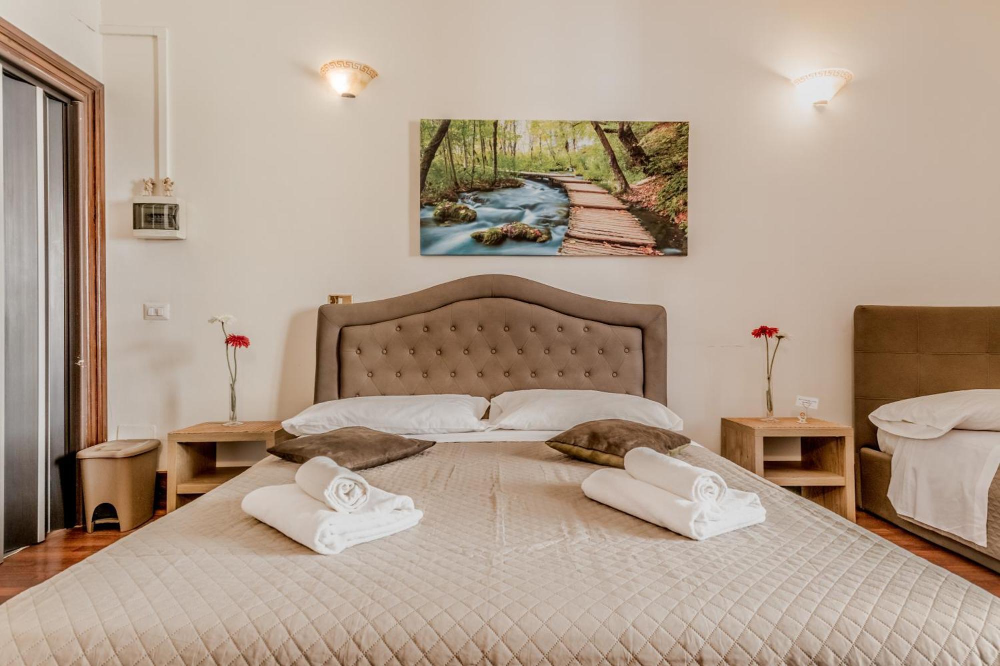 Ariana Luxury Guest House Рим Екстериор снимка