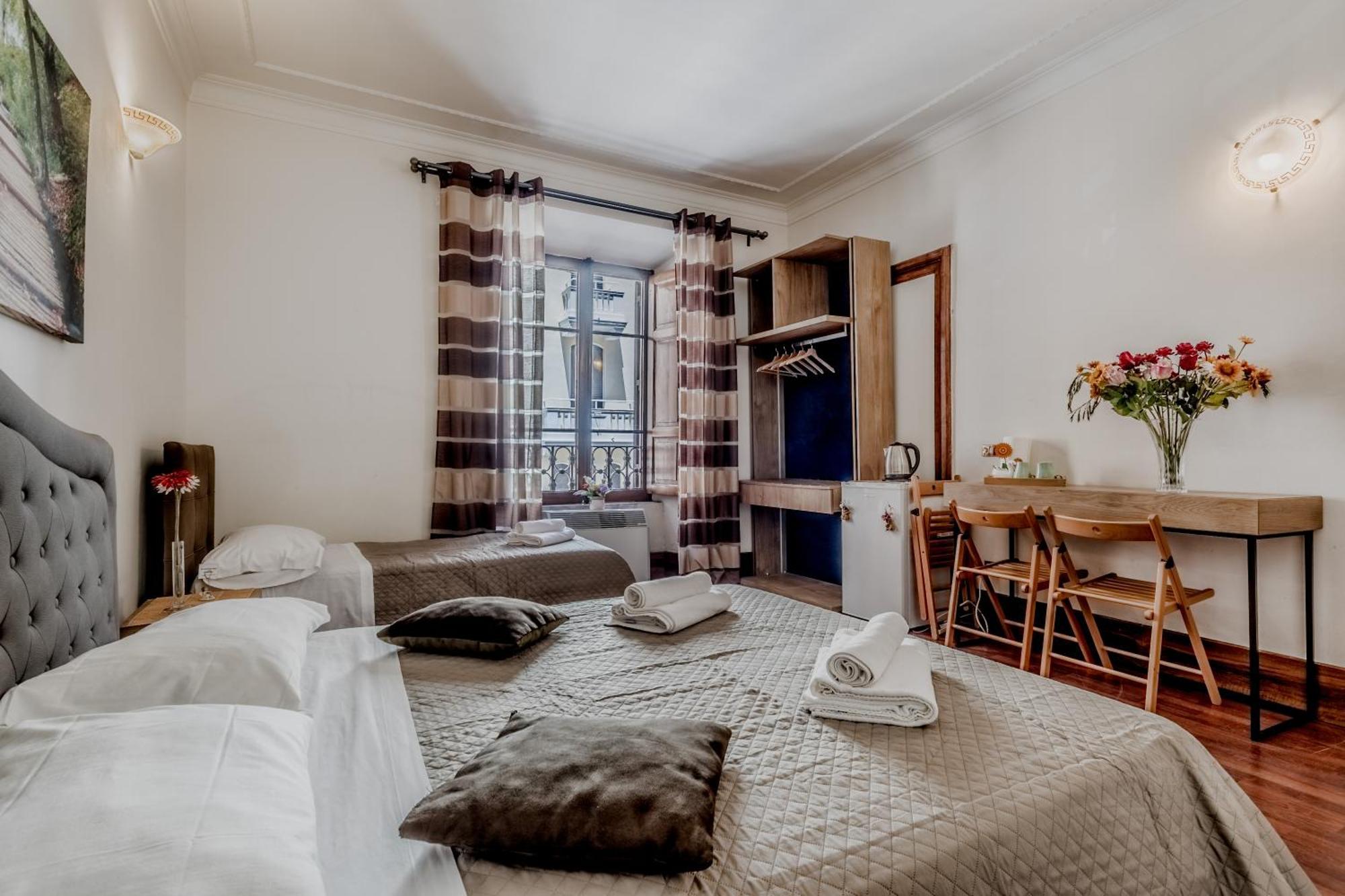 Ariana Luxury Guest House Рим Екстериор снимка
